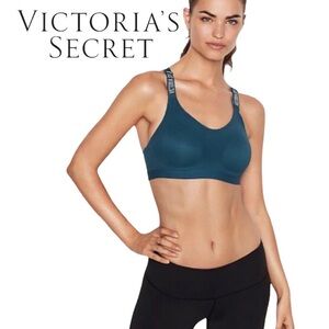 Victoria Secret Sports bra size 32C in Teal